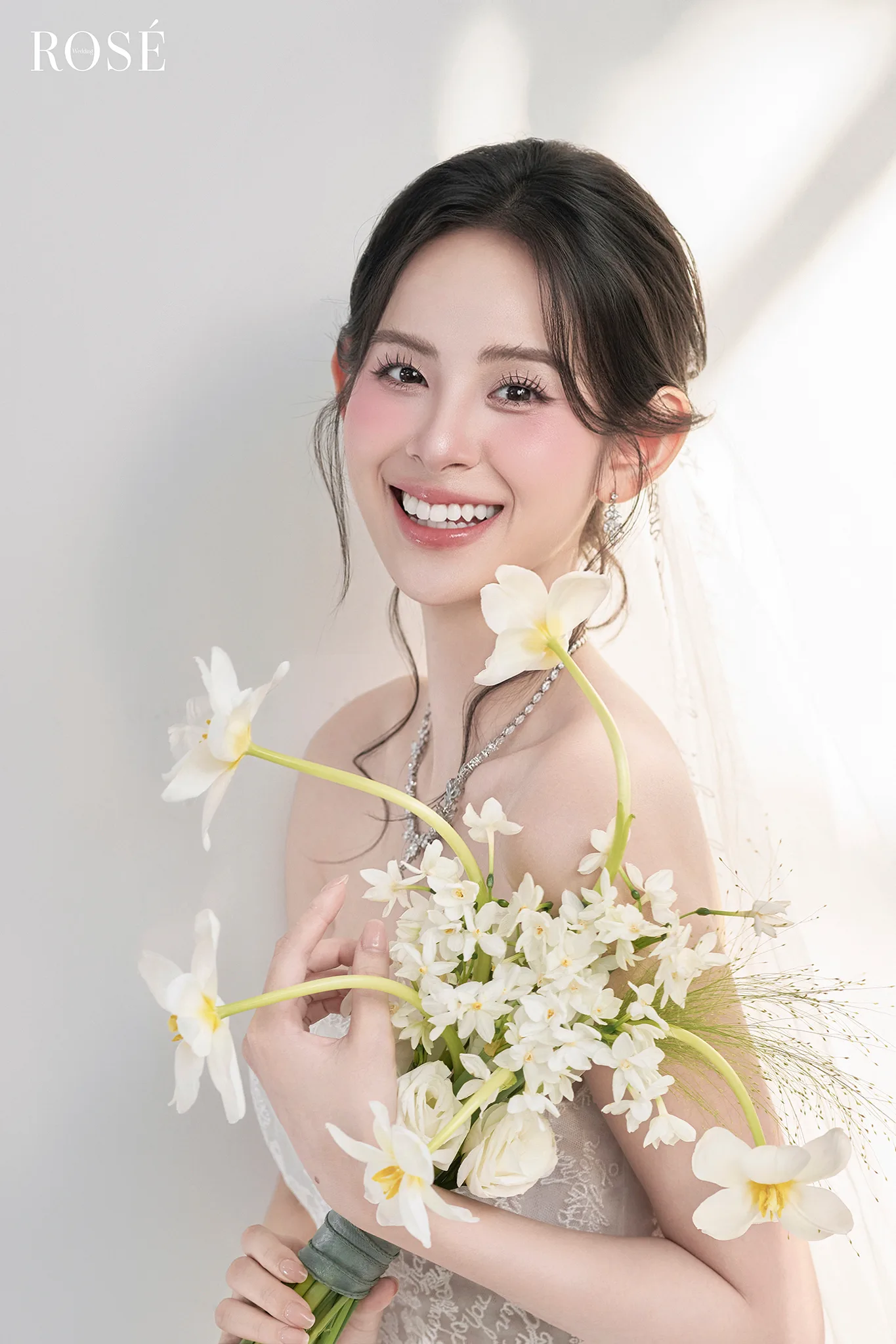 Chuyện của Hương & Liên · Rosé Wedding
