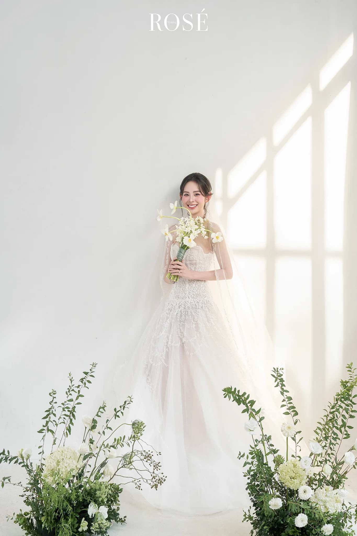 Chuyện của Hương & Liên · Rosé Wedding